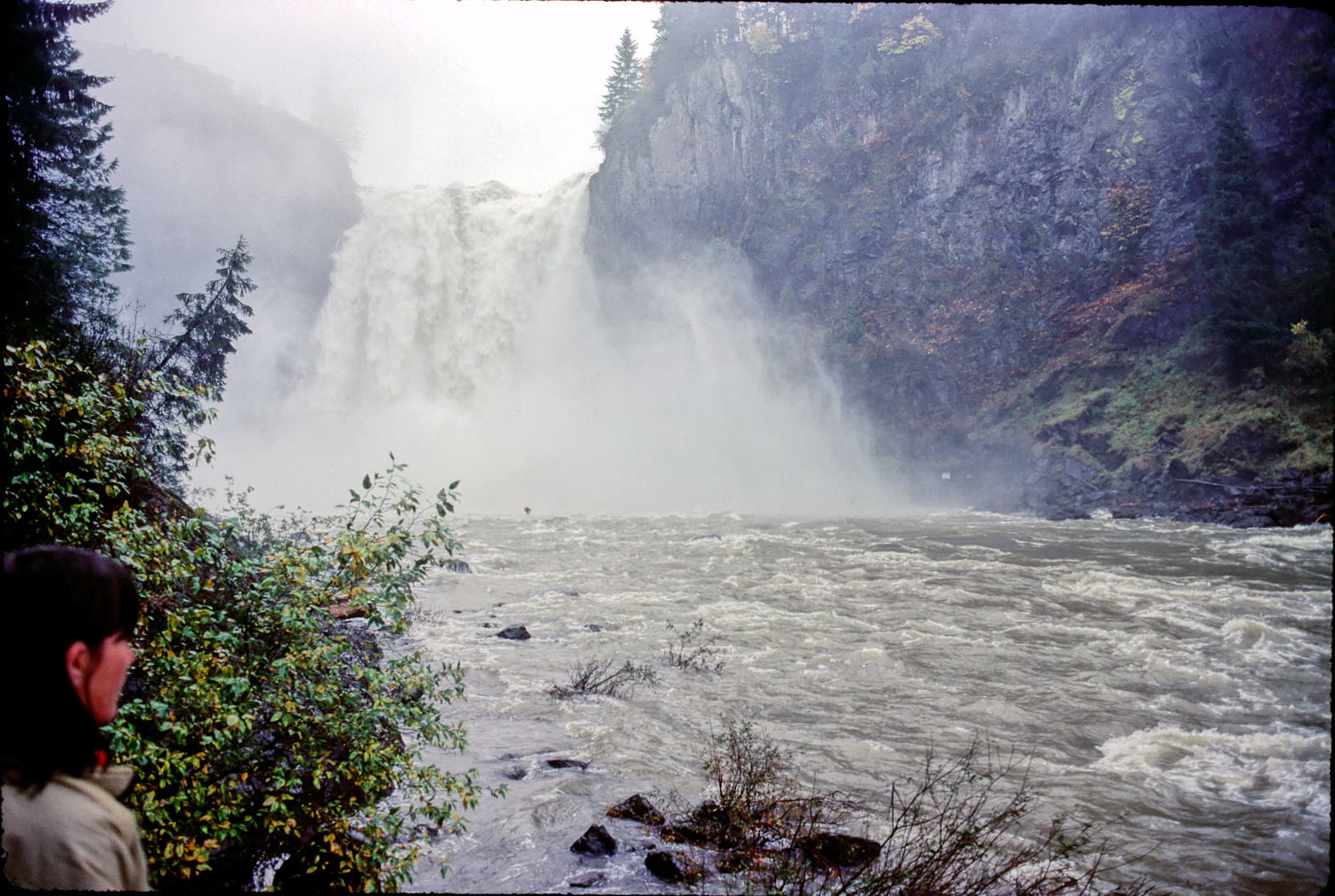 Snoqualmie Falls, flood of November 1985