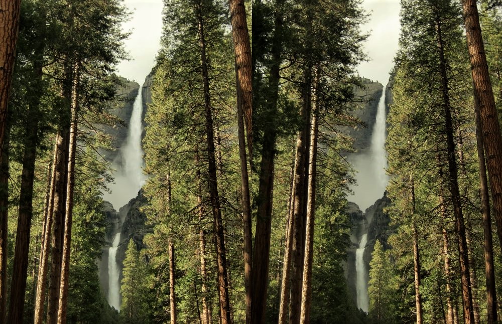 Yosemite Falls in 3D